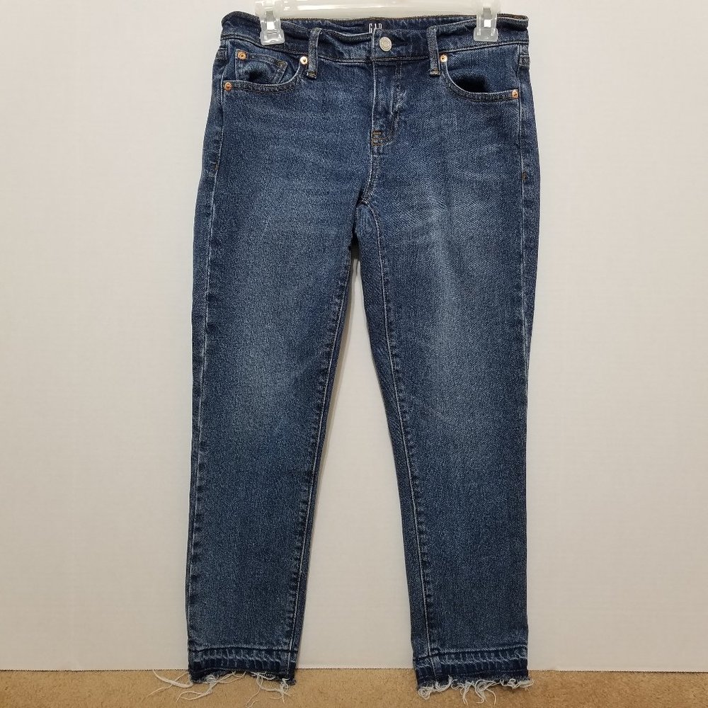 GAP jeans 25 Girlfriend denim frayed raw hem whiskered Dark Indigo V2 stretch